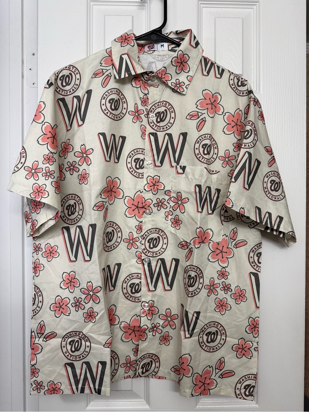 Washington nationals, Hawaiian shirt, size medium cream w/ pink cherry blossoms